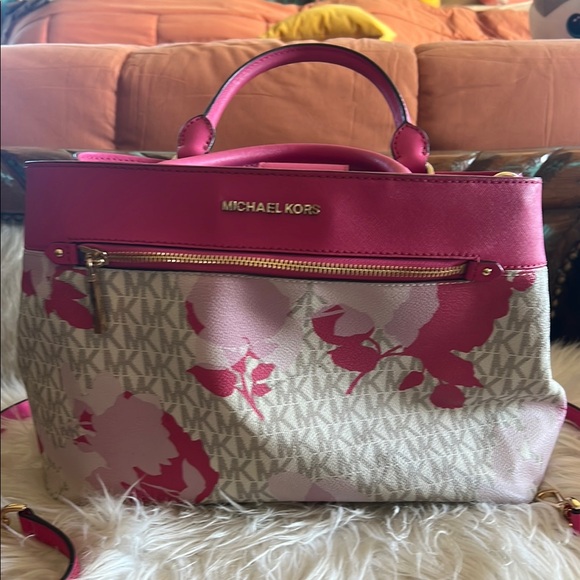 Michael Kors Handbags - Michael Kors Pink Floral Signature Tote Bag